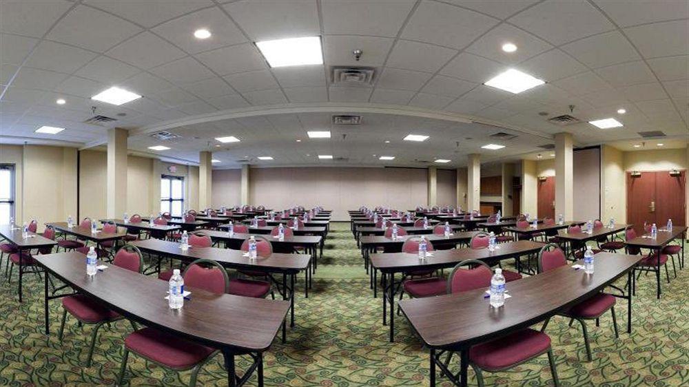 Holiday Inn Express And Suites Pittsburgh West Mifflin By Ihg Экстерьер фото